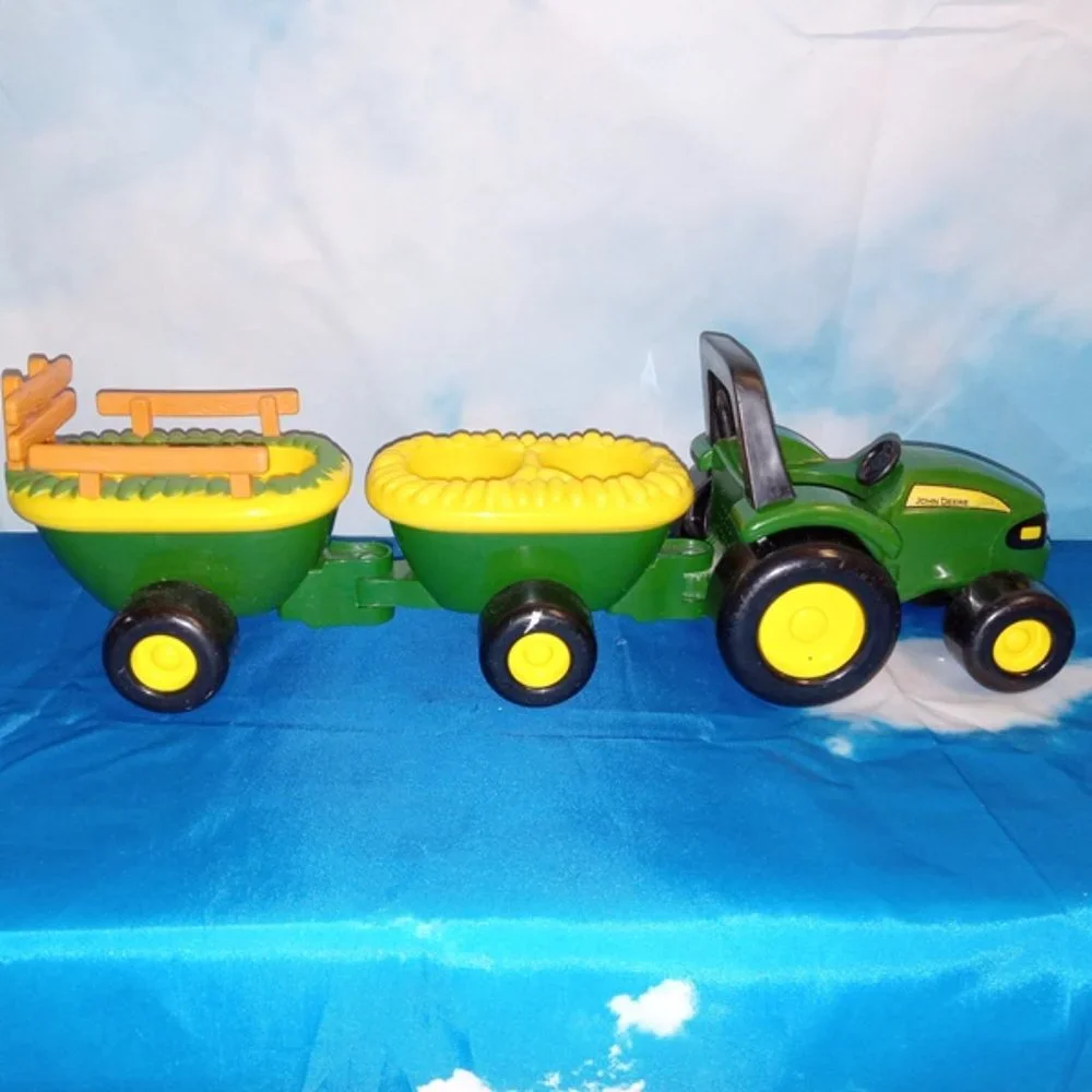 Tomy john deere